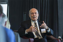 Volgenau, Mason Engineering School Namesake, Has Heart-to-Heart with Students_opt